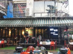 -刘姐啤酒鱼民族演艺餐厅(西街总店)