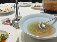 -梅花香里大酒店(郁金香路店)
