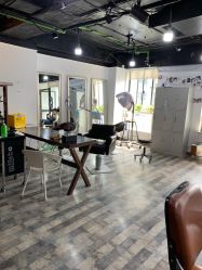 -纯剪男士理发馆·烫染专业店