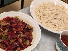 -汗腾格里·风味餐厅(新疆驻京办店)