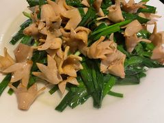 韭菜炒石榴花-南蛮子(进贤路店)