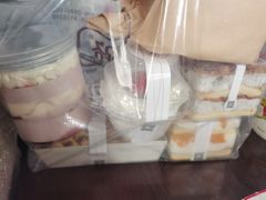 -赵小璐快乐甜品蛋糕(平安路店)