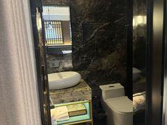 -铂尔登智慧酒店(南山西丽地铁站店)