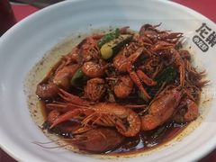 -龙巢盱眙龙虾·牛蛙·烧烤宵夜(八卦岭店)