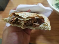 -宝光熏肉鞋底火烧(新街口店)