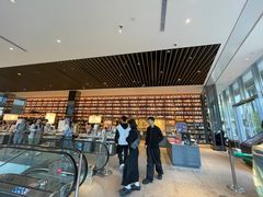 -茑屋书店(天目里店)