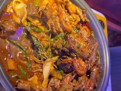 -徐记小怪兽肉蟹煲店(哈西万达金街店)