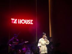 -TZ House音乐现场(来福士中心店)