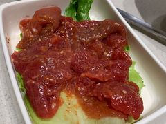 -海底捞火锅鲜切牛肉主题店(长寿路店)