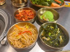 -釜山火炉·海鲜烤肉(紫藤路店)