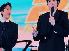 -上海体育场