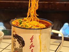 -热火朝天鲜切牛肉火锅(南强街巷店)