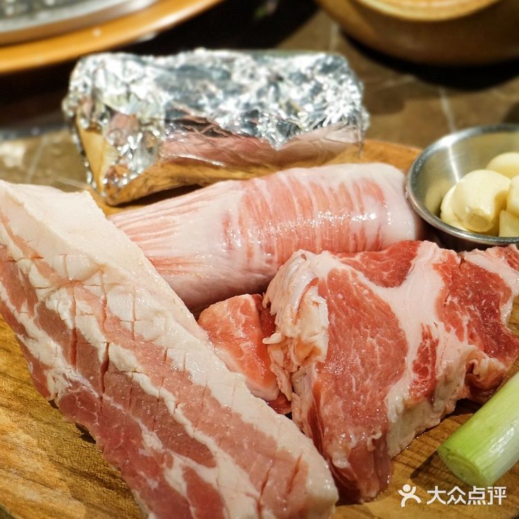 魔都新晋网红烤肉店🔥超可爱的juju冰沙烧酒