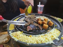 -胡悦里韩式烤肉(芝罘万达广场店)