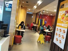 大堂-麦当劳(曲阳店)