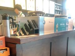 -星巴克臻选(盐城金鹰聚龙湖店)