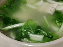 -余家庄肥肠鱼地方汤锅(银杏大道店)