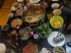 -唯爱KTV聚会餐厅(仙林东城汇店)