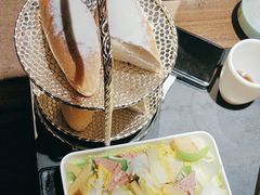 -夯鱼烤鱼·尔滨地标美食(中央商场店)