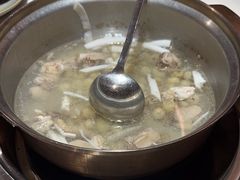 -喃喃椰·糟粕醋·椰子鸡火锅(七堡花园店)
