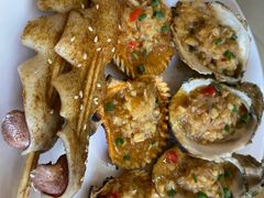 -覃记海鲜美食餐厅