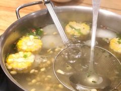 玉米萝卜汤底-嬷孙家潮汕牛肉火锅(北京路天河城店)