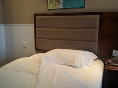 -怡华威斯达酒店(重庆医科大学附属儿童医院店)