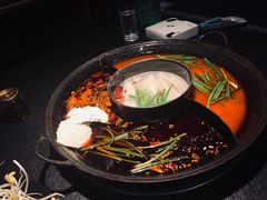 -渝涯重庆豆花老火锅(中赢国际店)