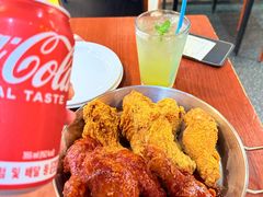 -BHC炸鸡(明洞总店)