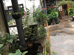 -泉乐坊步行街(烟酒特产平价超市店)