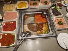 -海底捞火锅(高新万达店)