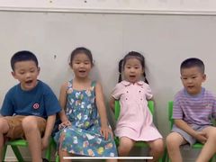 -i2青少儿英语(爱加星悦荟店)