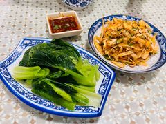 凉拌芭蕉花-蜗牛小馆醉乡民谣云南菜(惠新西里店)