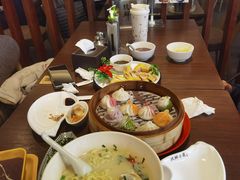 -玖鲜小笼(中山广场店)