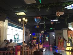 -蓝乐光量贩KTV(浦东禹悦汇店)