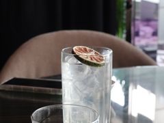 -OZONE 顶楼酒吧(香港丽思卡尔顿酒店)