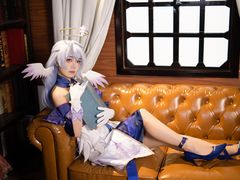 -米游妙妙屋cosplay换装自拍摄影体验馆