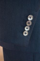 -优刻西服西装定制(金轮国际广场店)