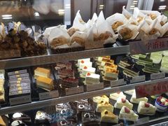 -樱花糕坊(凯德广场店)