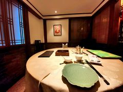 -成隆行·蟹王府(九江路店)