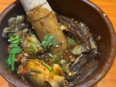 -老滇山寨•云南特色菜•地方菜•民族风情歌舞表演(金碧店)