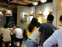 -罗罐中米粉(人信汇店)