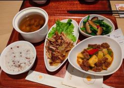 -爱悦月子中心·时光(武侯店)