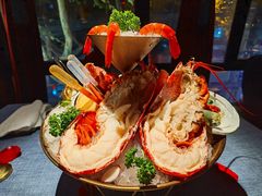 -弦月窗LUNETTE BY AMANDA(复兴路店)