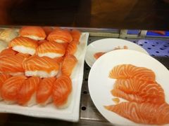 -澳门旅游塔360°旋转餐厅(南湾湖广场店)