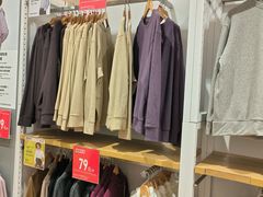 -优衣库(南宁江南万达店)