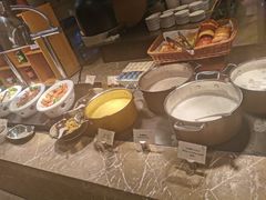 -南湖名都·景湖轩全日制餐厅·海鲜自助·东南亚风味·临湖而食