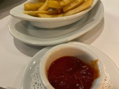 -茹丝葵经典牛排馆(成都IFS店)