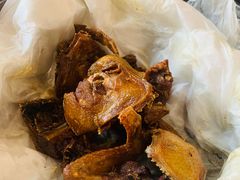 秘制盐焗乳鸽-侠成水上农庄(工业大道店)