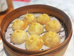 蟹粉小笼包-馋三尺蟹粉小笼(人民广场店)